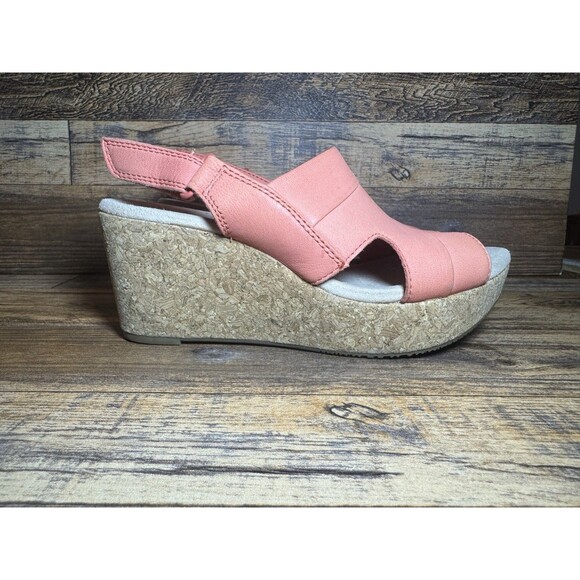 Women's Clarks Coral Pink Cork Wedge Sandals 3" Heel Size 7 1/2 Peep Toe Annadel - Picture 6 of 11